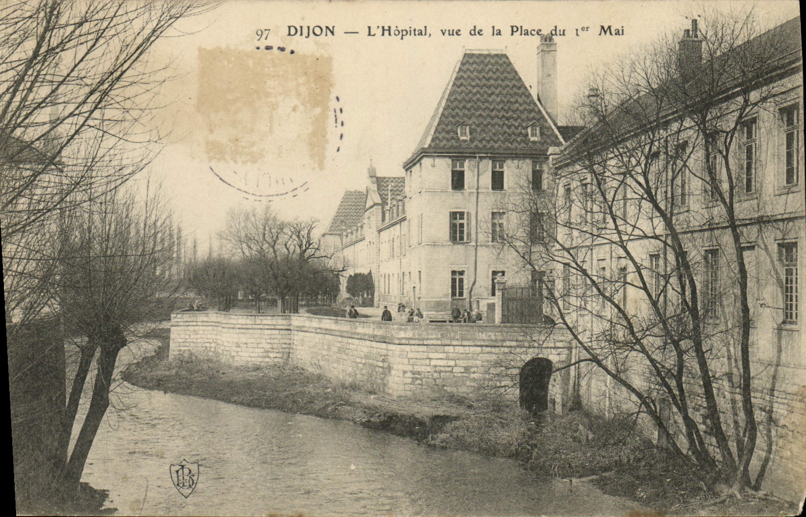 CPA Dijon L'Hopital vue de la Place de I Mai 