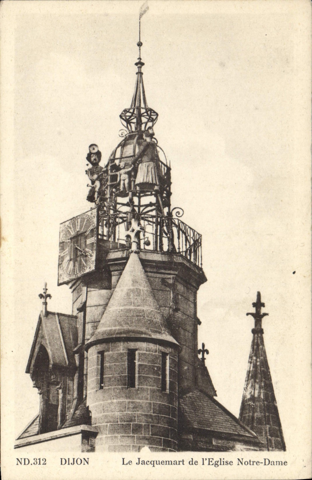 CPA Dijon Le Jacquemart de l'Eglise Notre Dame 