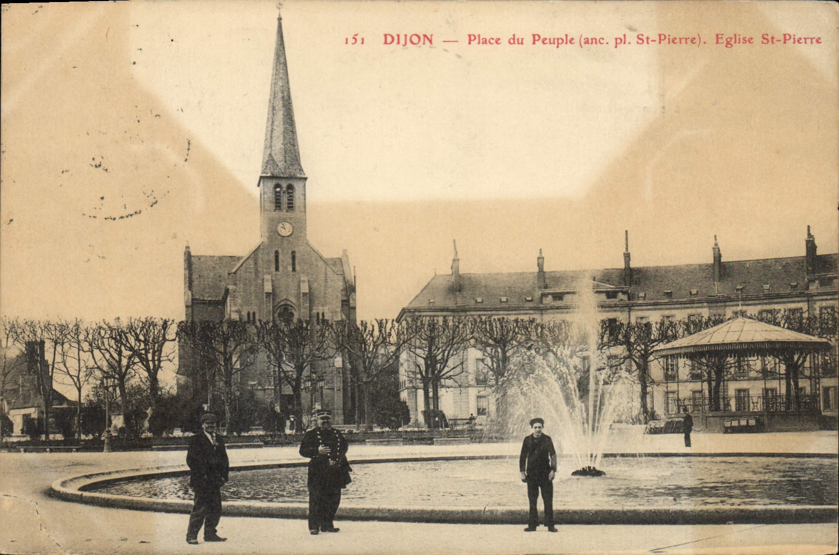 CPA Dijon Place du Peuple Eglise St Pierre 
