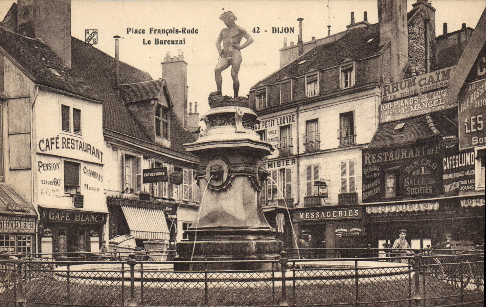 CPA Dijon Place Francois Rude Le Bareuzai