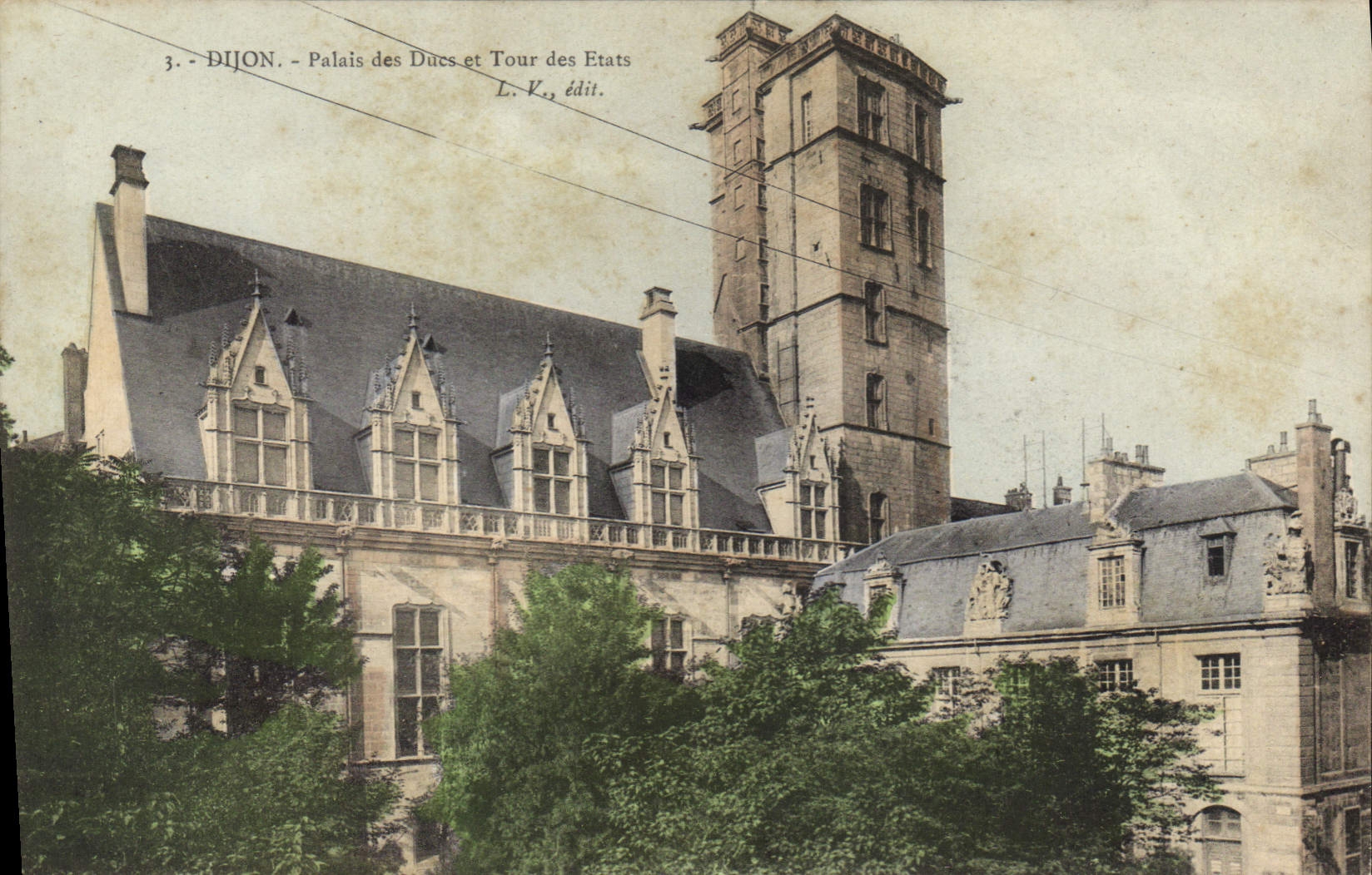 CPA Dijon Palais de Ducs et tour des Etats