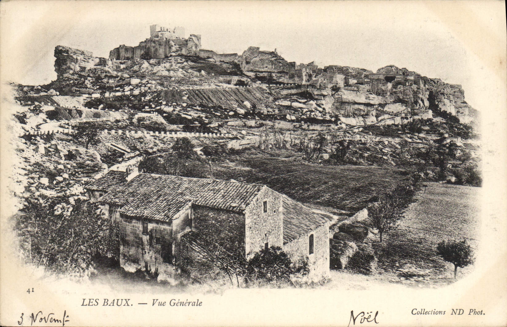 CPA Les Baux Vue generale 
