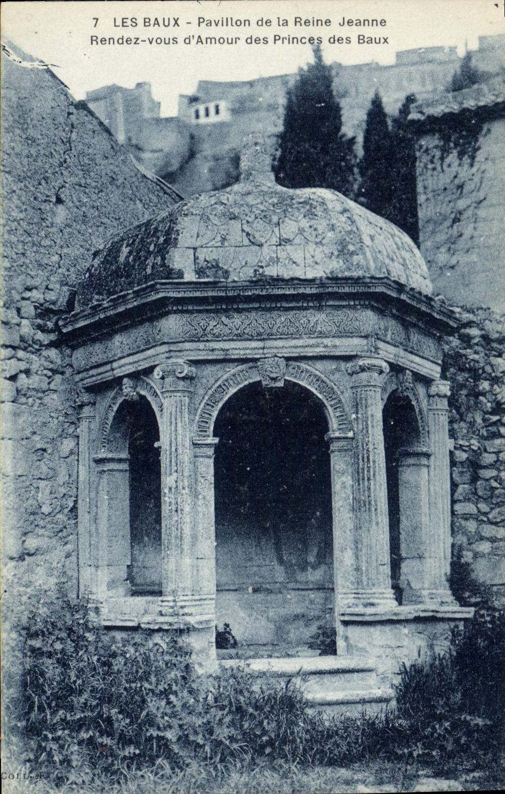 CPA Les Baux Pavillon de la Reine Jeanne