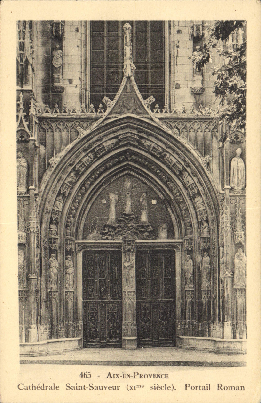 CPA Aix en Provence Cathedrale St Sauveur Portail Roman 