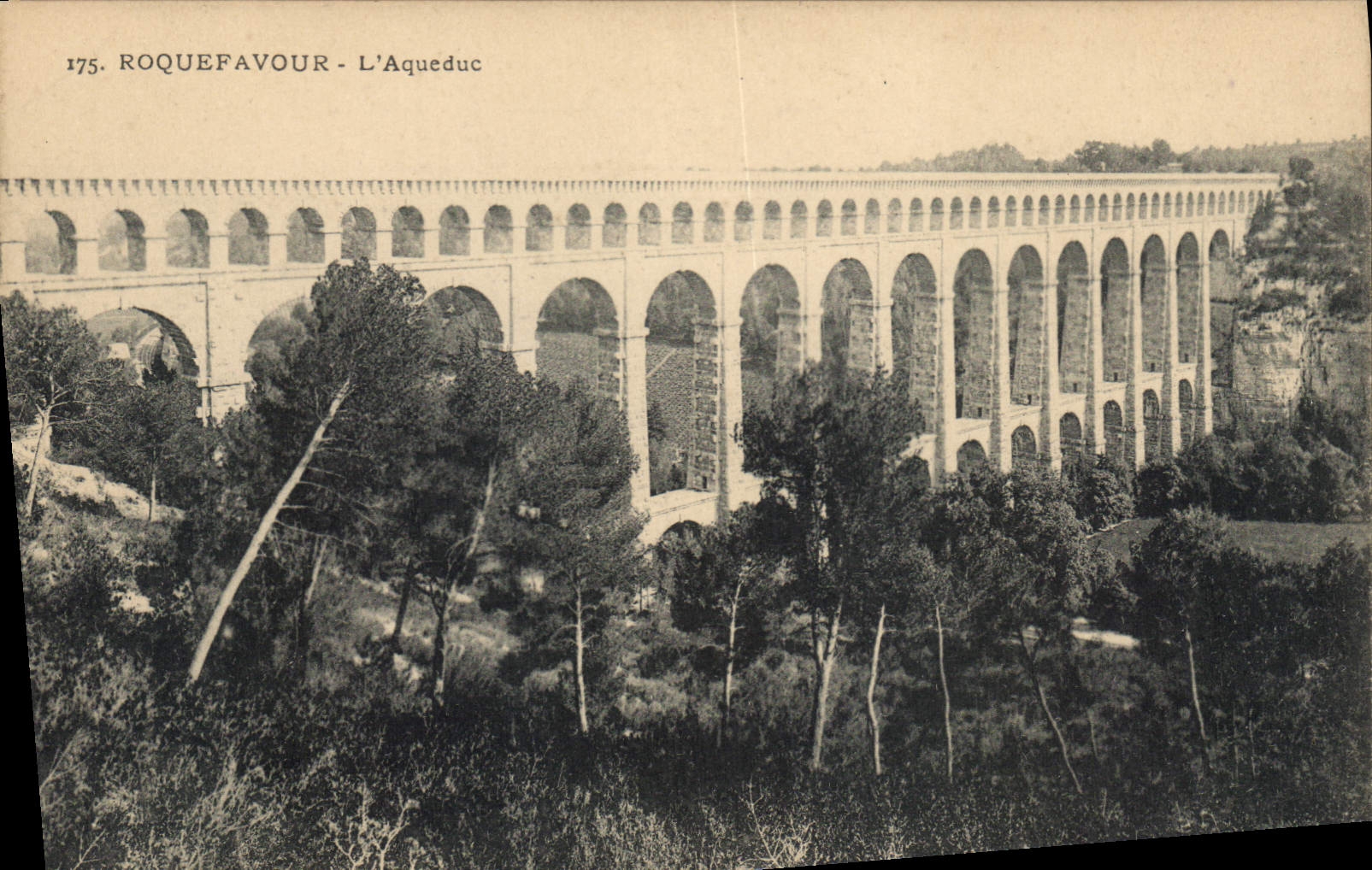 CPA Roquefavour L'Aqueduc 