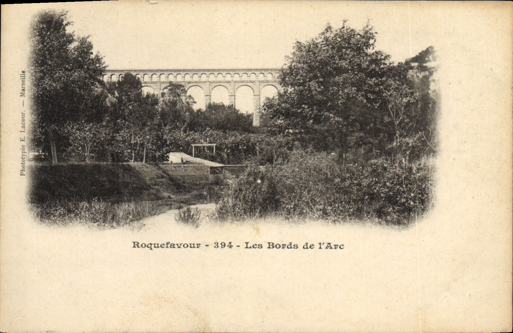 CPA Roquefavour Les Bords de l'Arc 