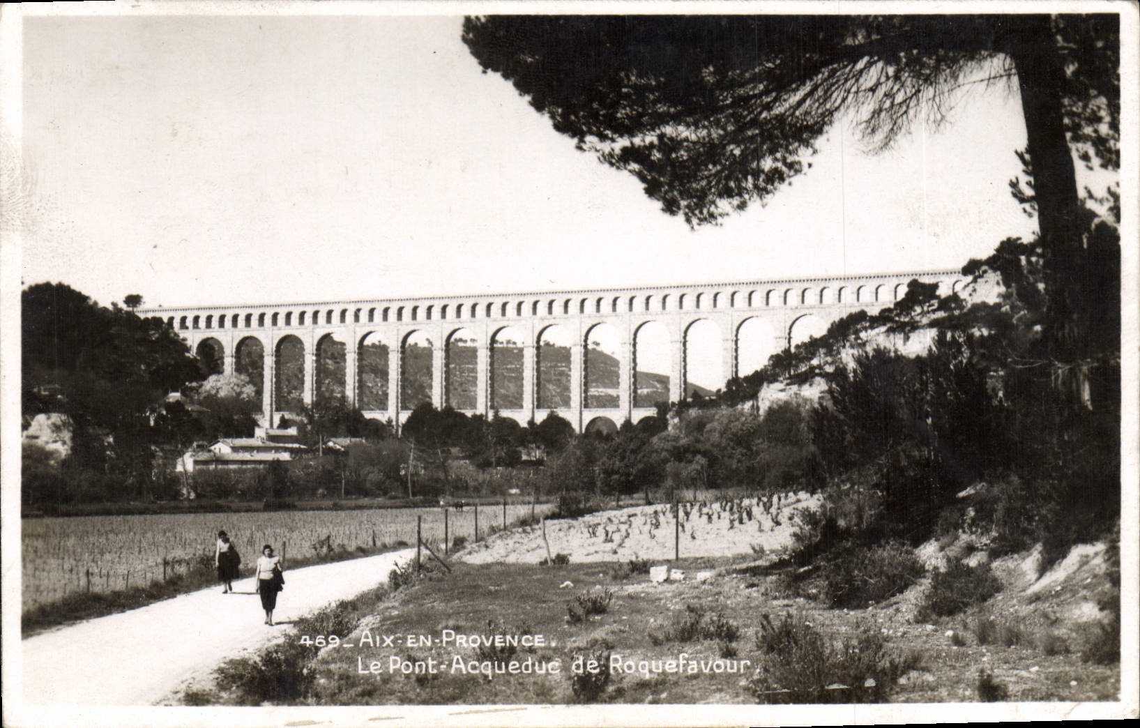 CPA Aix en Provence Le Pont Acqueduc de Roquefavour 