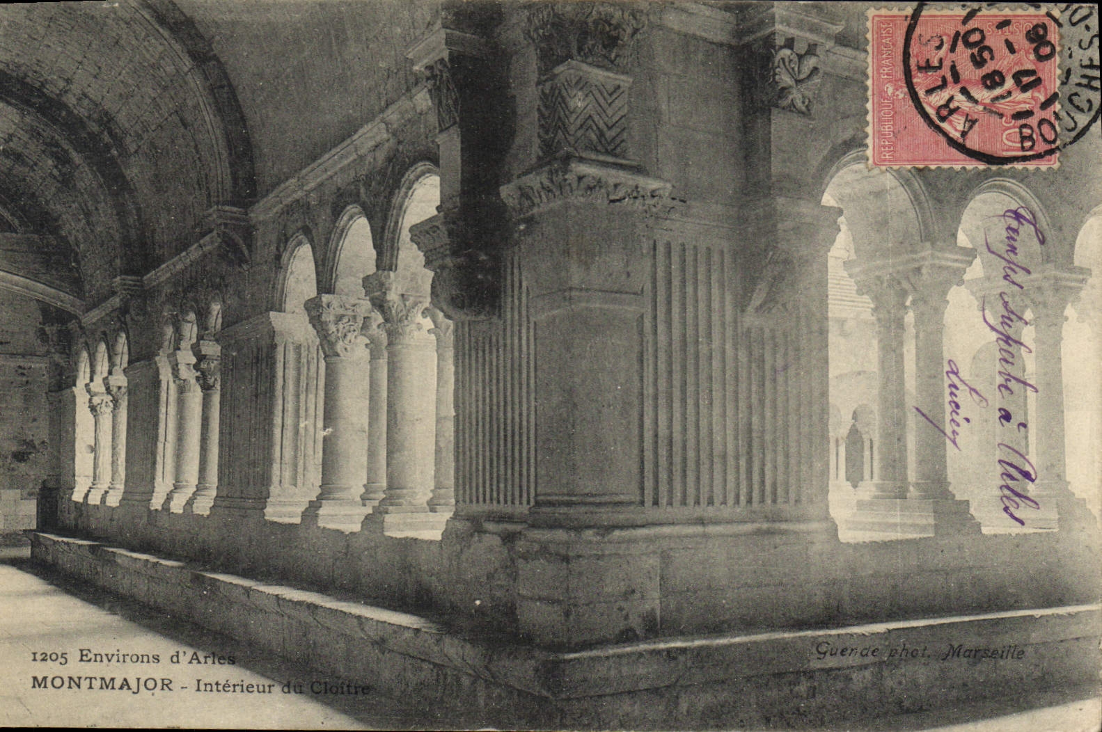CPA Environs d'Arles Montmajor Interieur du Cloitre 