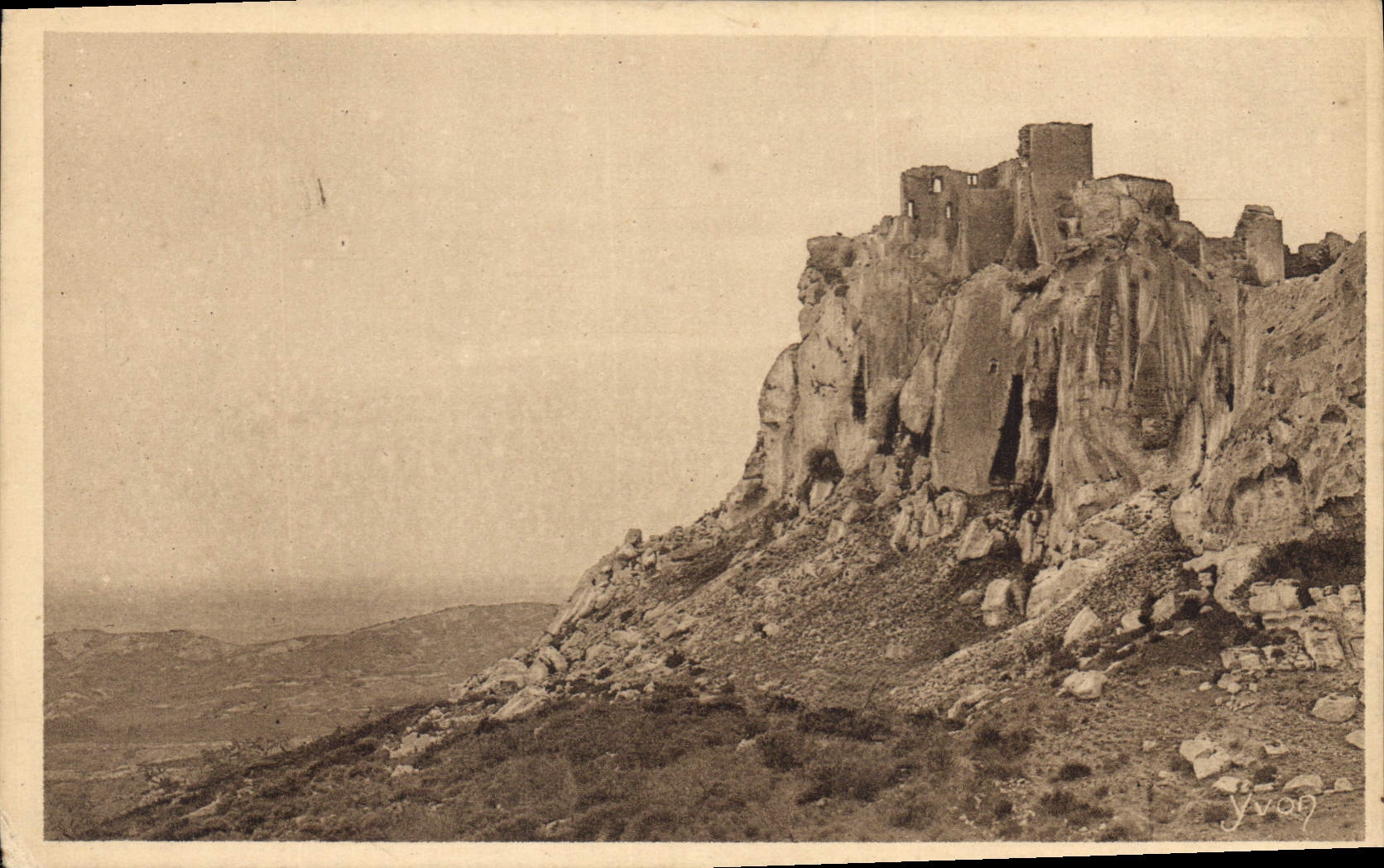 CPA Les Baux Ancienne ville ruinee su Xe s