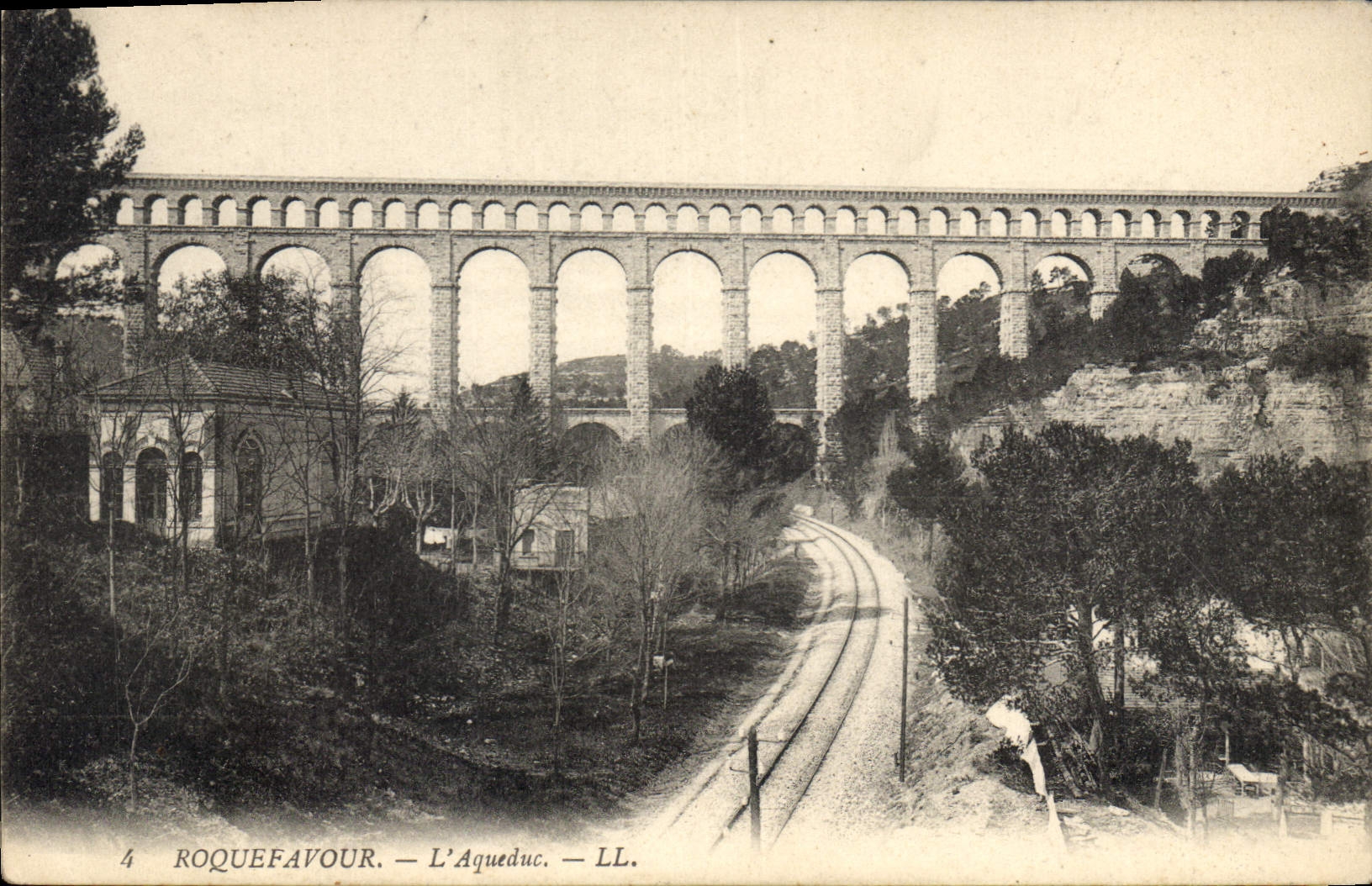 CPA Roquefavour L'Aqueduc