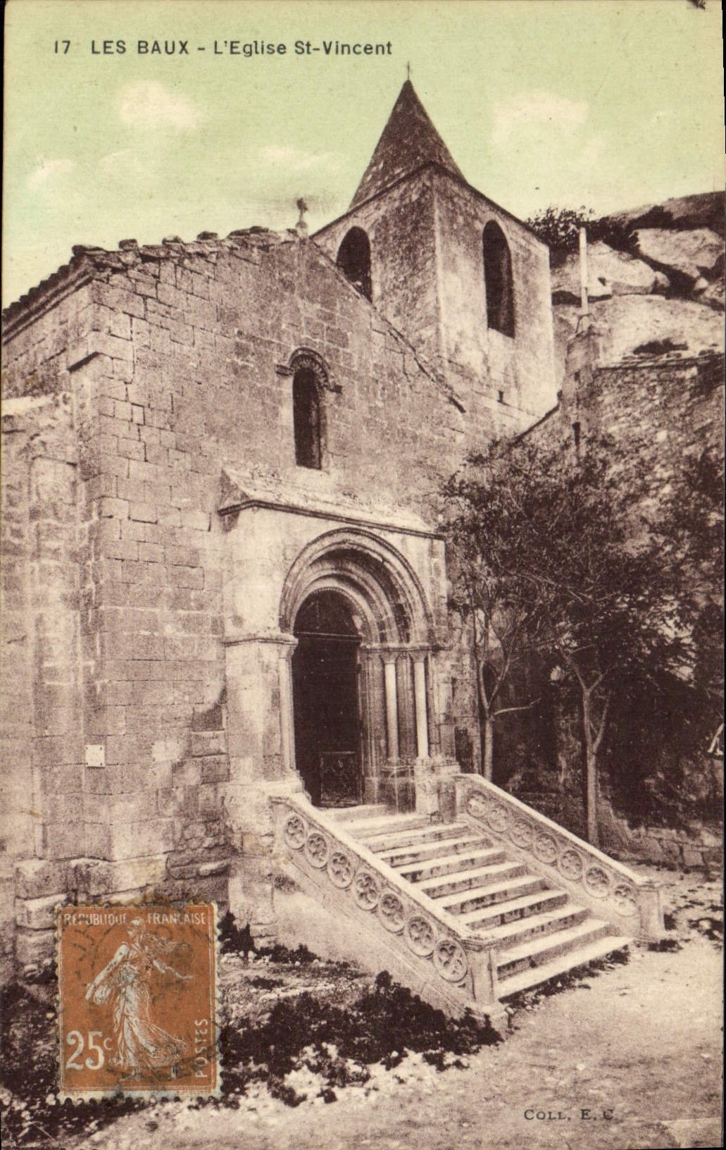 CPA Les Baux l'Eglise St Vicent