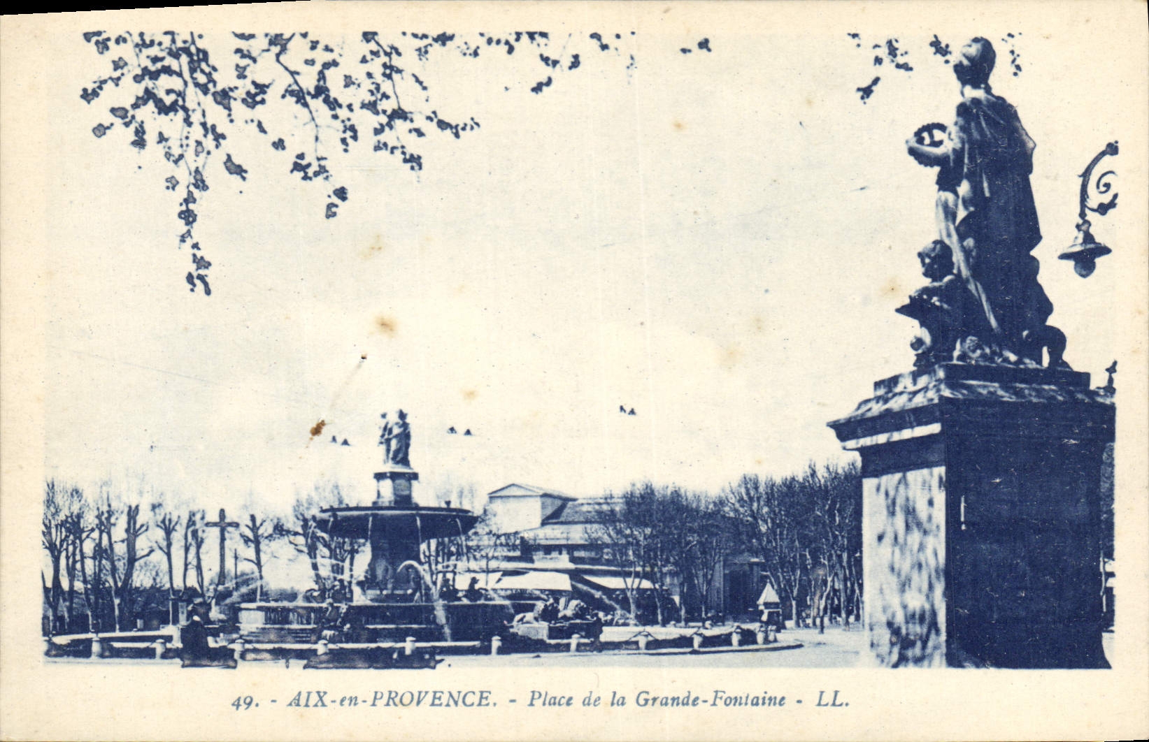 CPA Aix en Provence Place de la Grande Fontaine