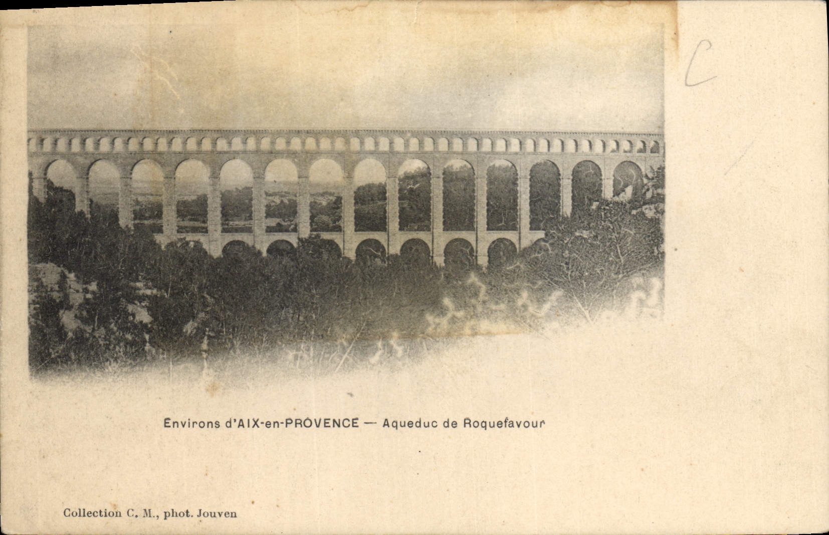 CPA Environs d'Aix en Provence Aqueduc du Roquefavour