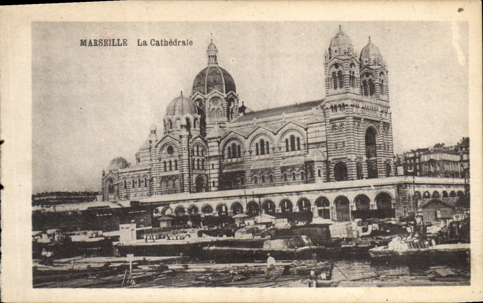 CPA Marseille La Cathedrale