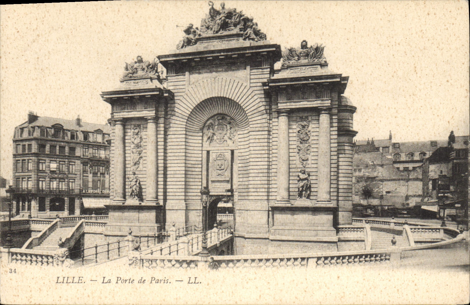 CPA Lille La Porte de Paris