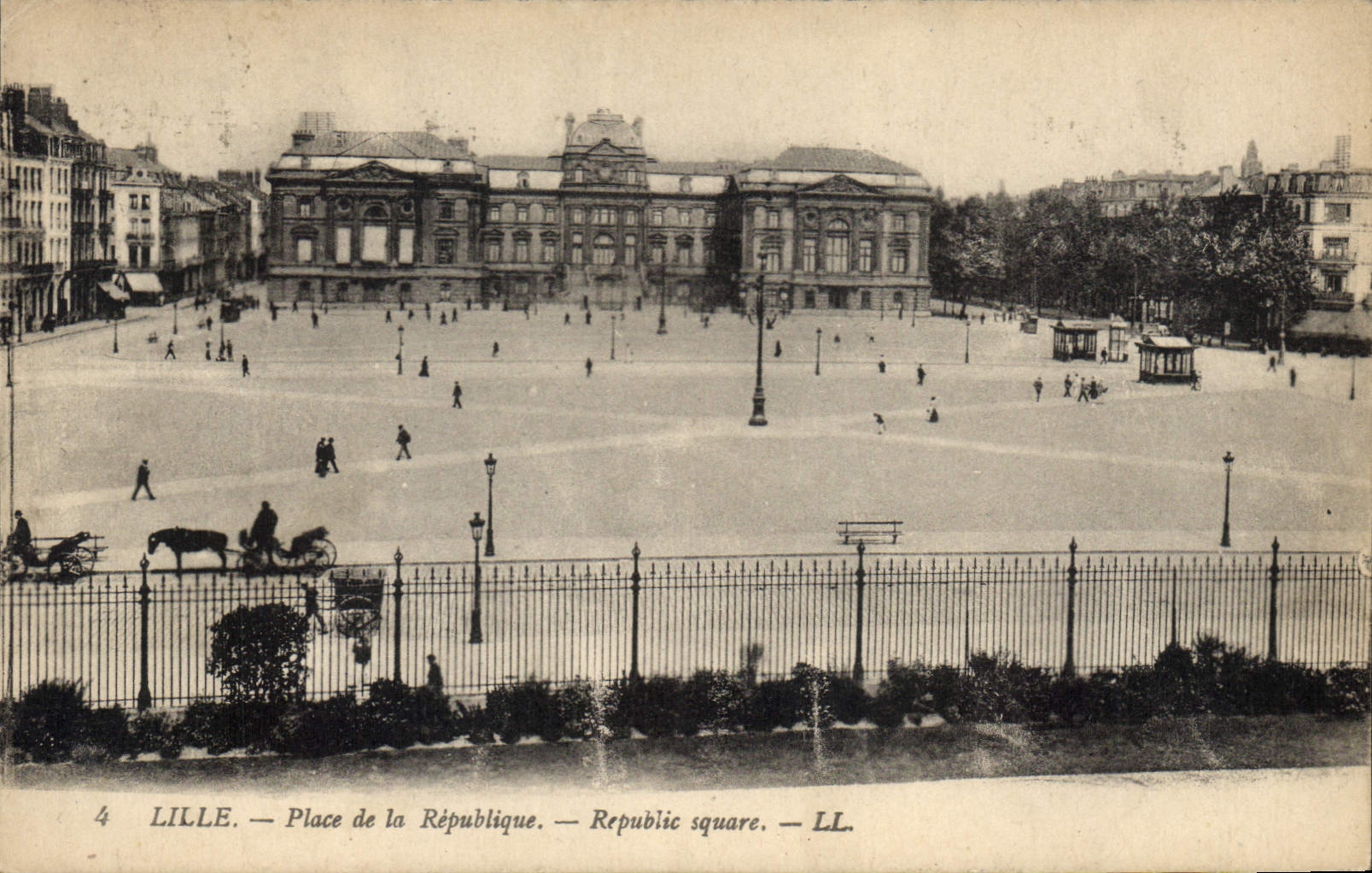 CPA Lille Place de la Republique