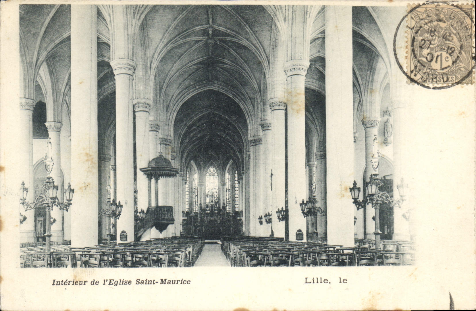 CPA Lille Interieur de l'Eglise Saint Maurice