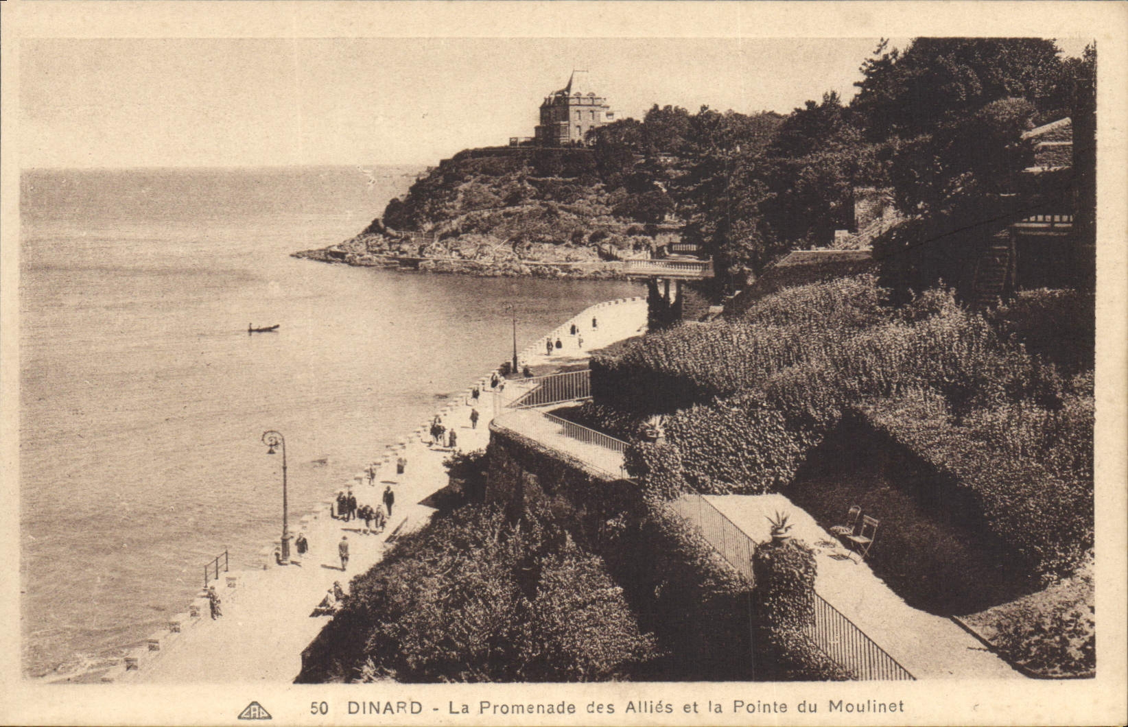 CPA Dinard La Promenade des Allies et la Pointe du Moulinet