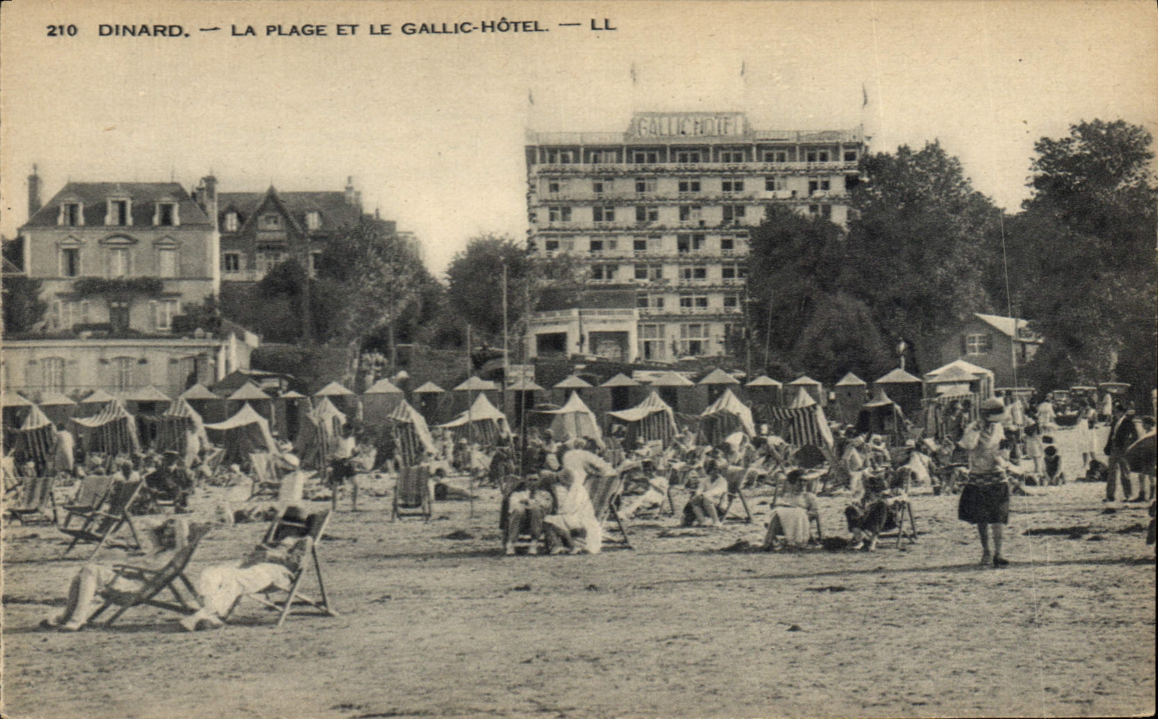 CPA Dinard La Plage et le Gallic Hotel 