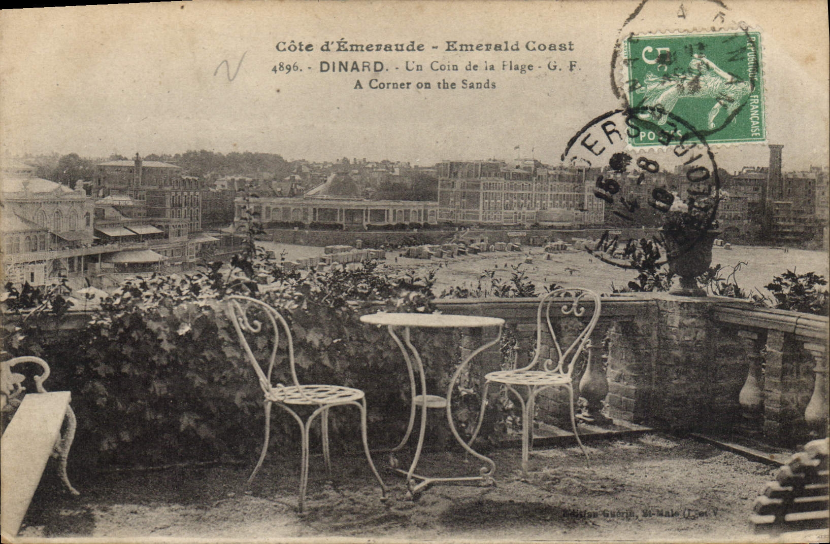 CPA Cote d'Emeraude Emerald Coast Dinard Un coin de la Plage