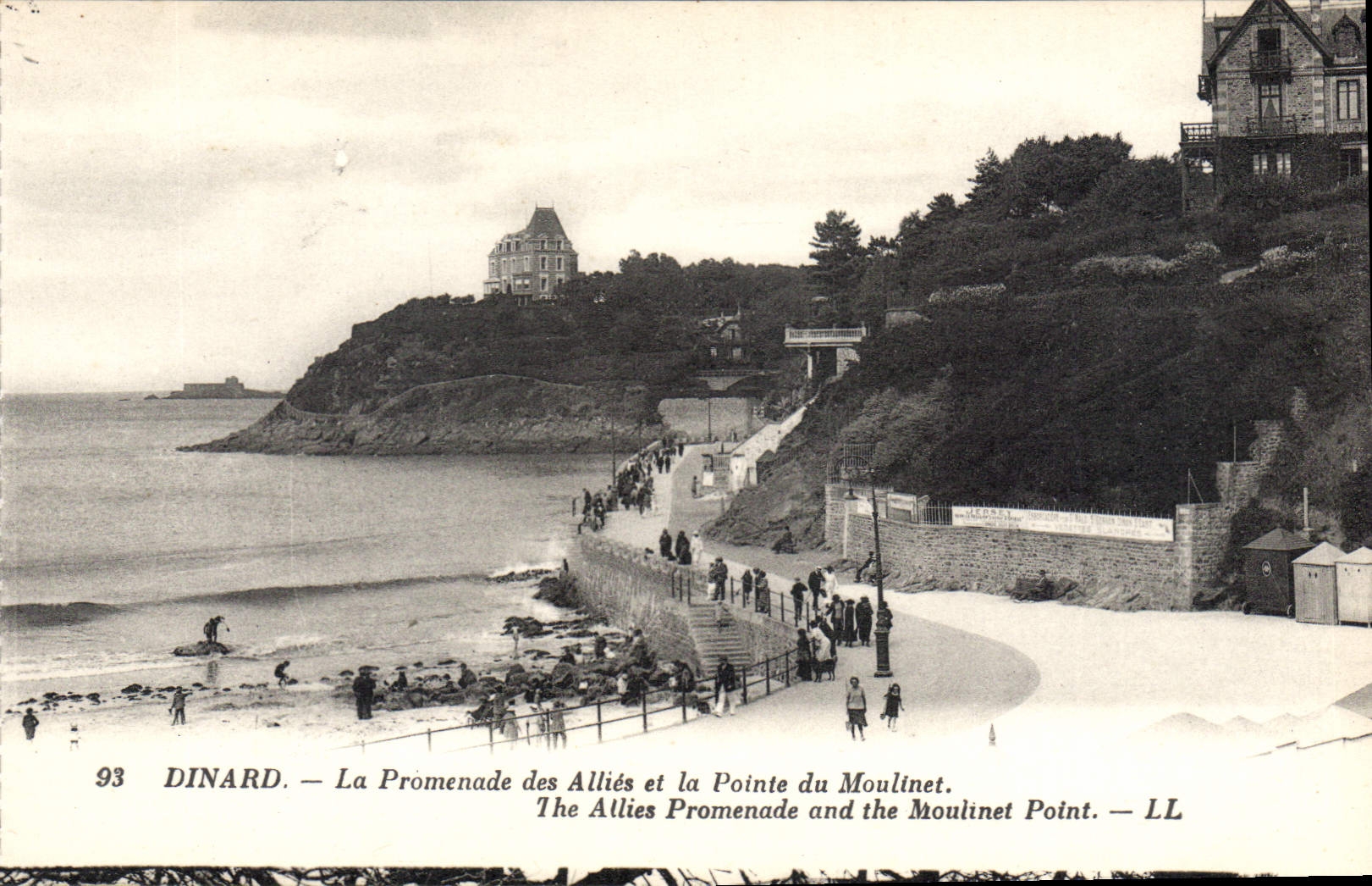 CPA Dinard La Promenade des Allies et la Pointe du Moulinet