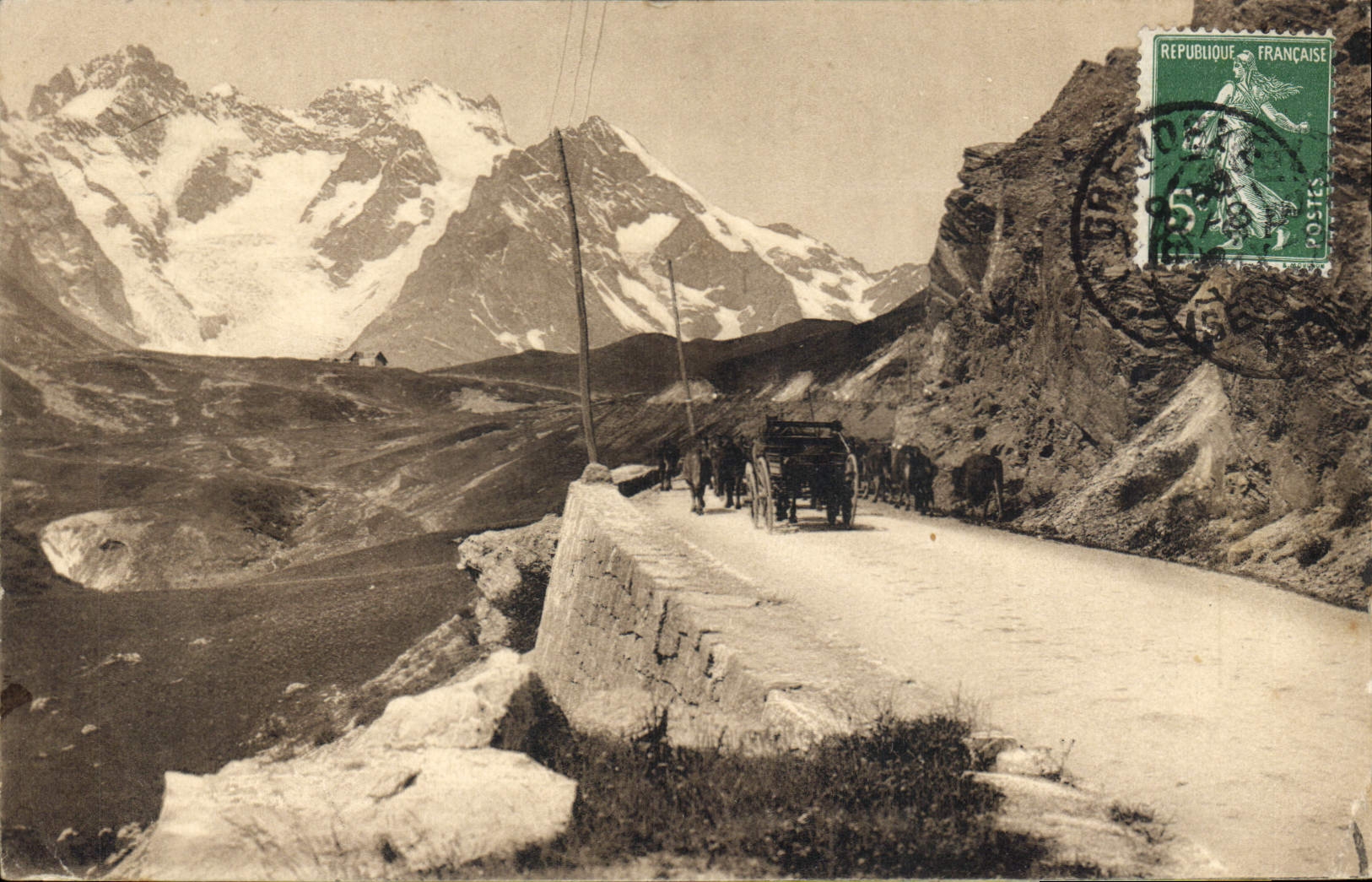CPA Le Dauphine Route du Lautaret le Glacier de l'Homme
