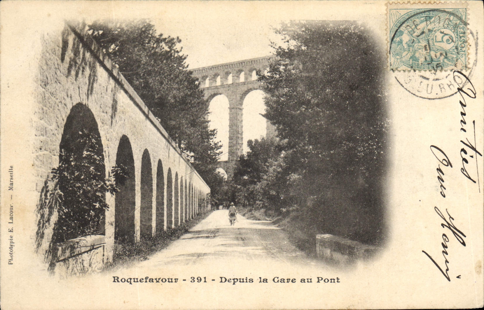 CPA Roquefavour depuis la gare au pont 