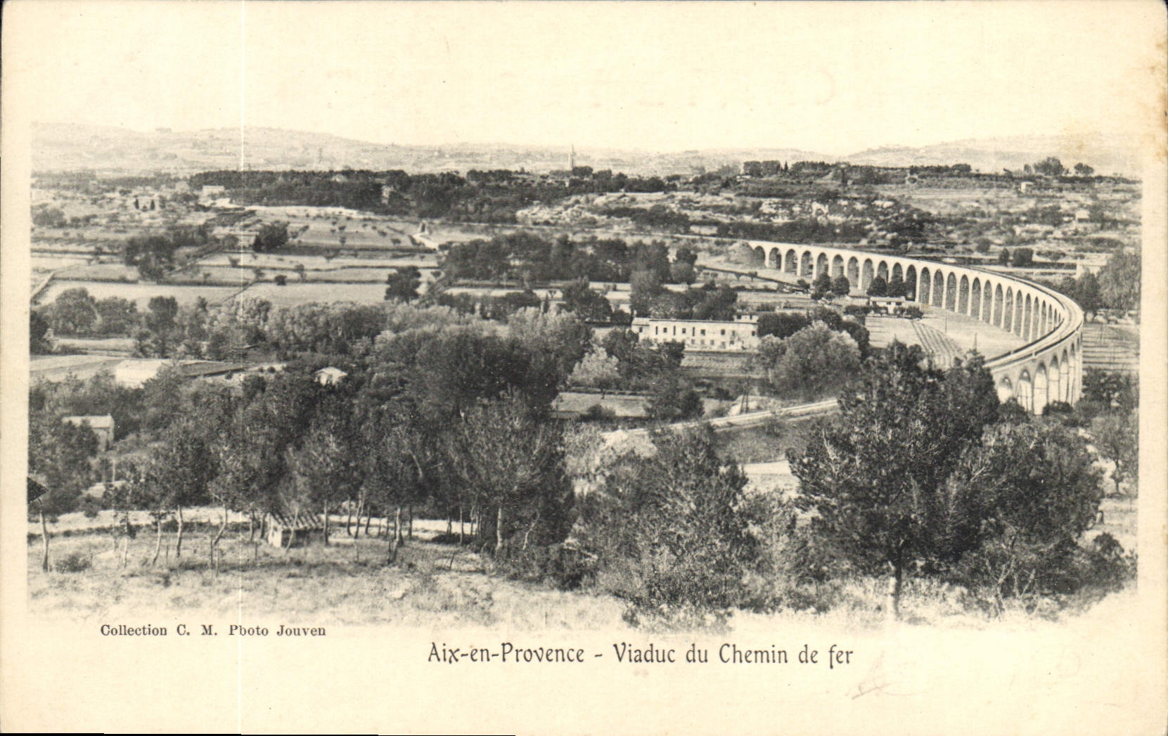 CPA Aix en Provence Viaduc du Chemin de fer