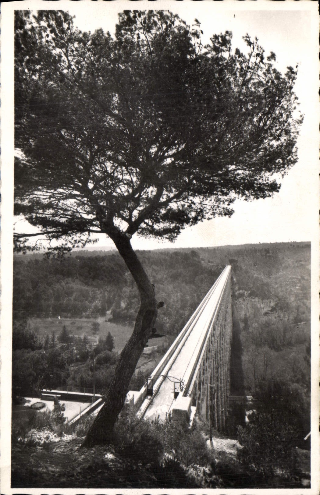 CPA Roquefavour L'Aqueduc