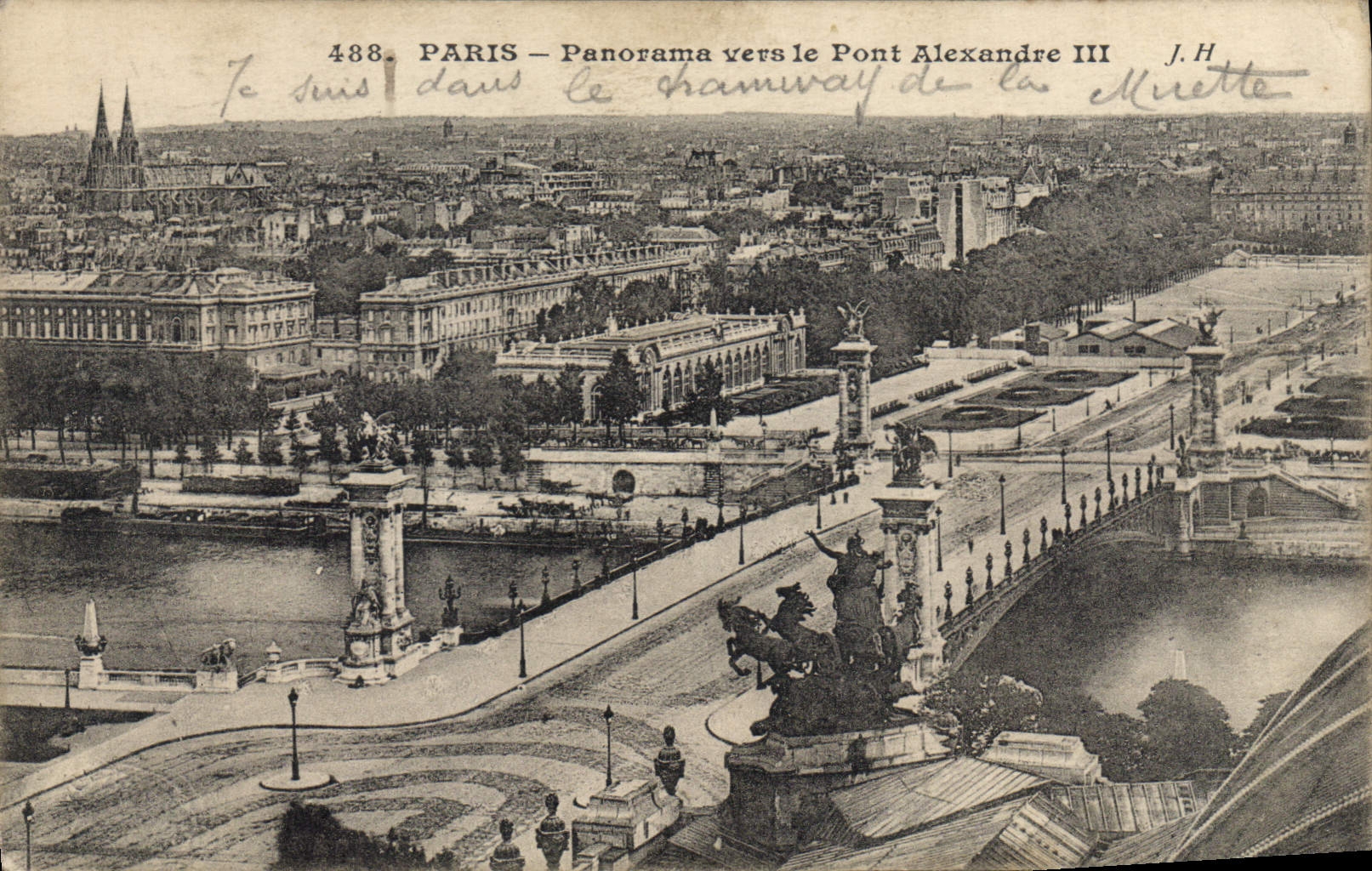CPA Paris Panorama vers le Pont Alexandre III