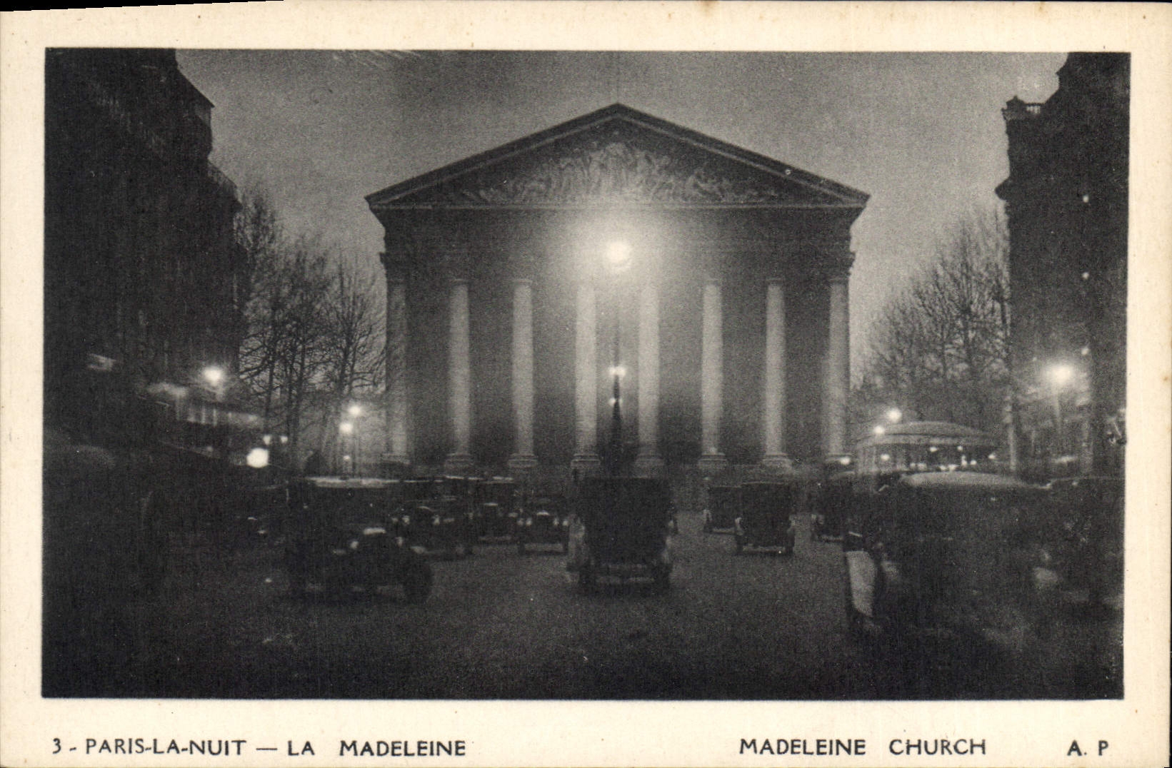 CPA Paris La Nuit La Madeleine