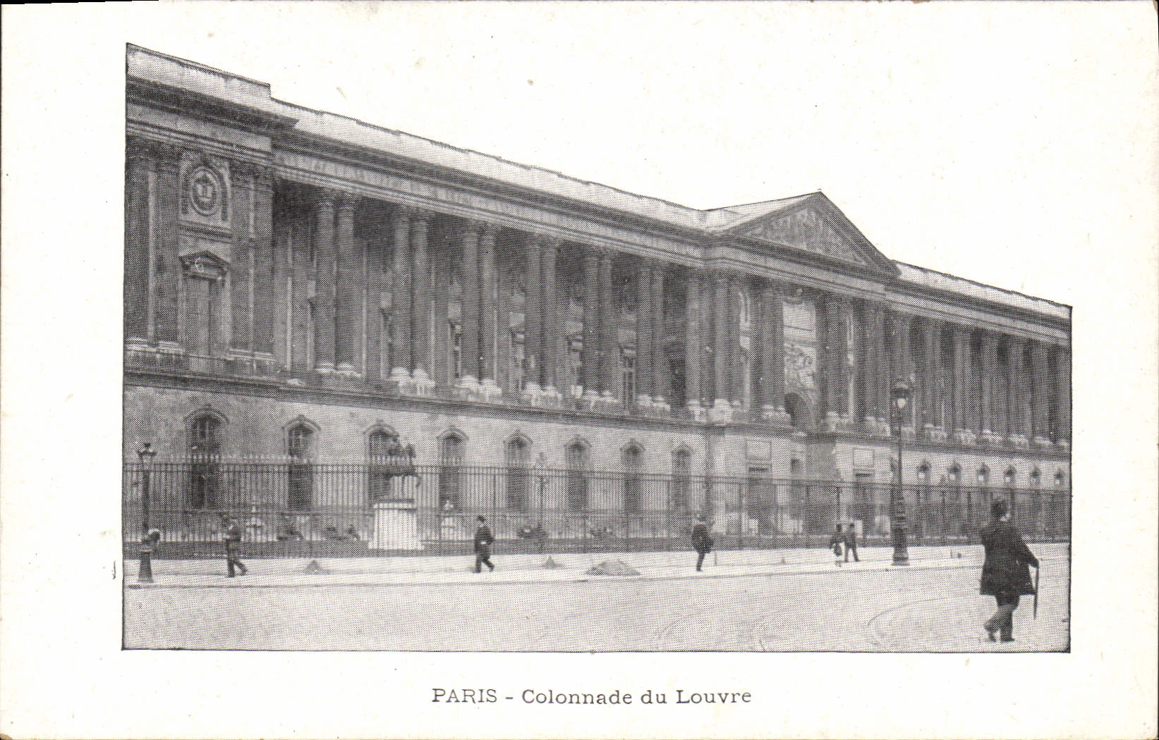 CPA Paris Colonnade du Louvre