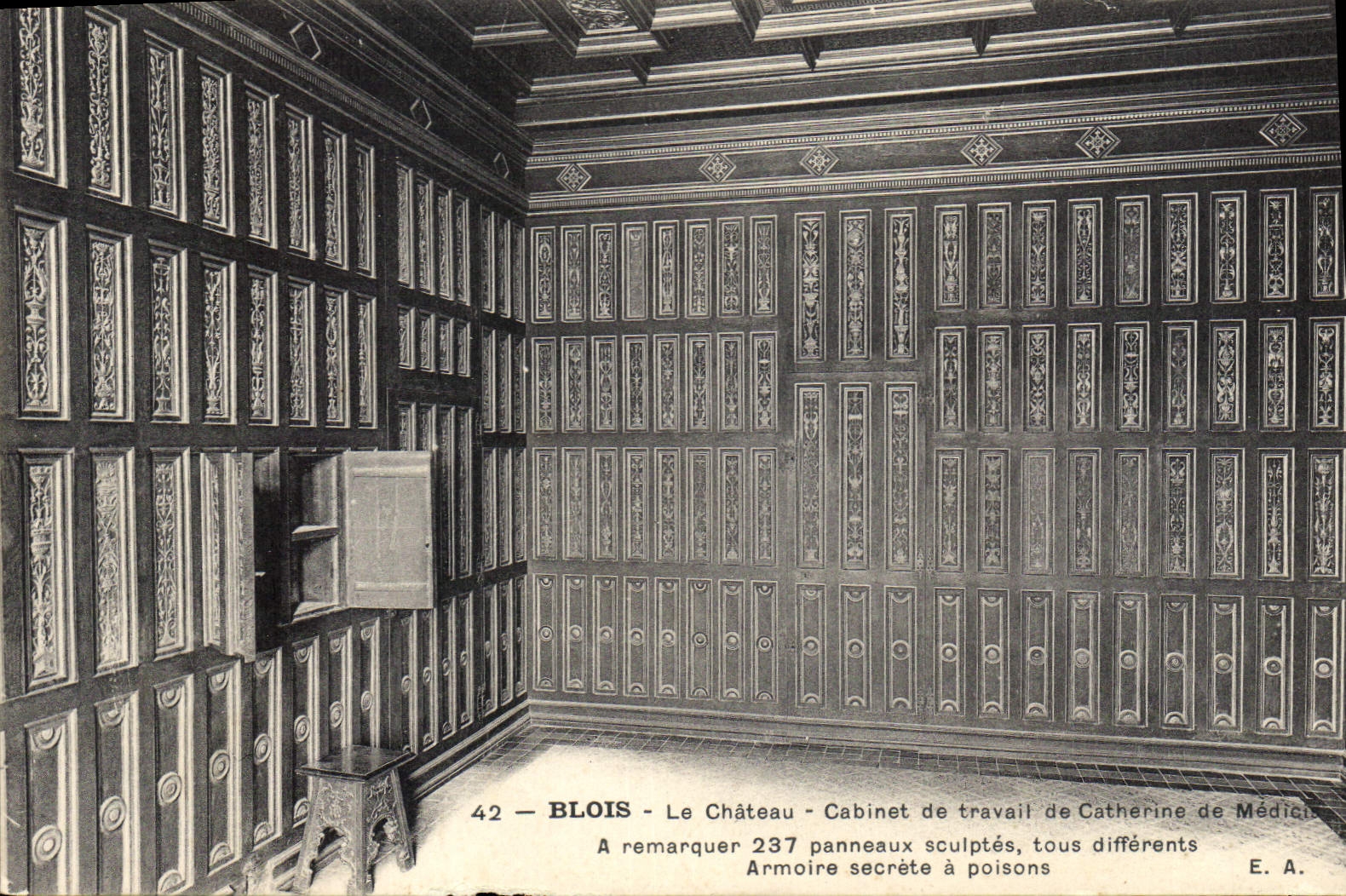 CPA Blois Le Château Cabinet de travail de Catherine de Medicis