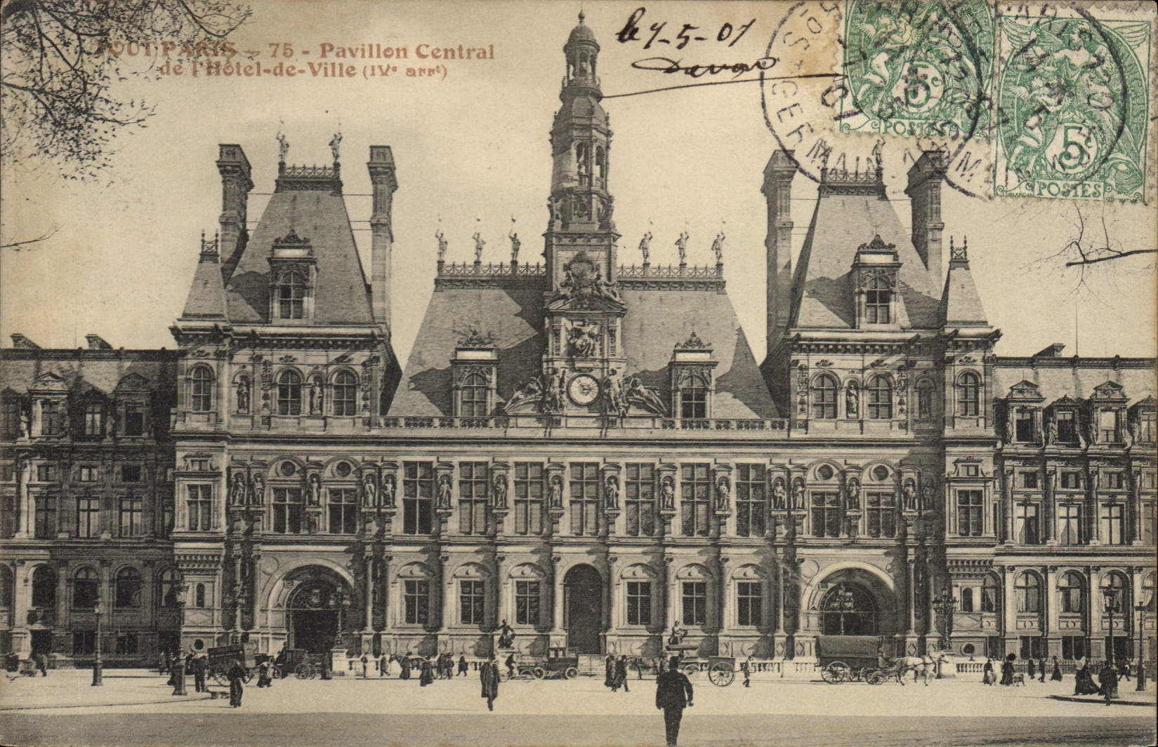 CPA Paris Pavillon Central de l'Hotel de Ville