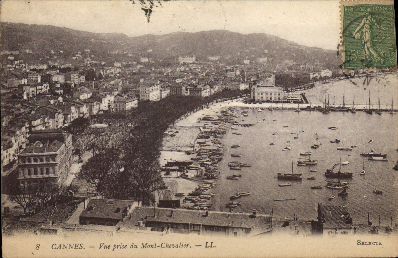 CPA Cannes Vue prise du Mont Chevalier 