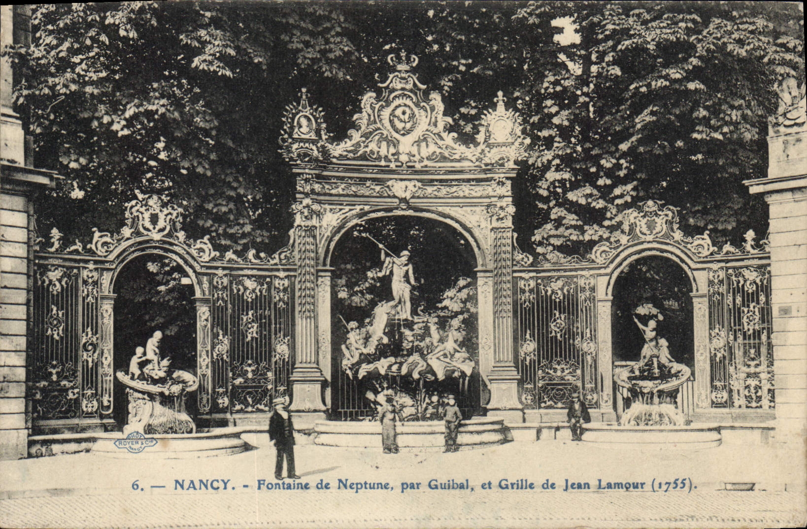 CPA Nancy Fontaine de Neptune par Guibal et Grille de Jean Lamour 