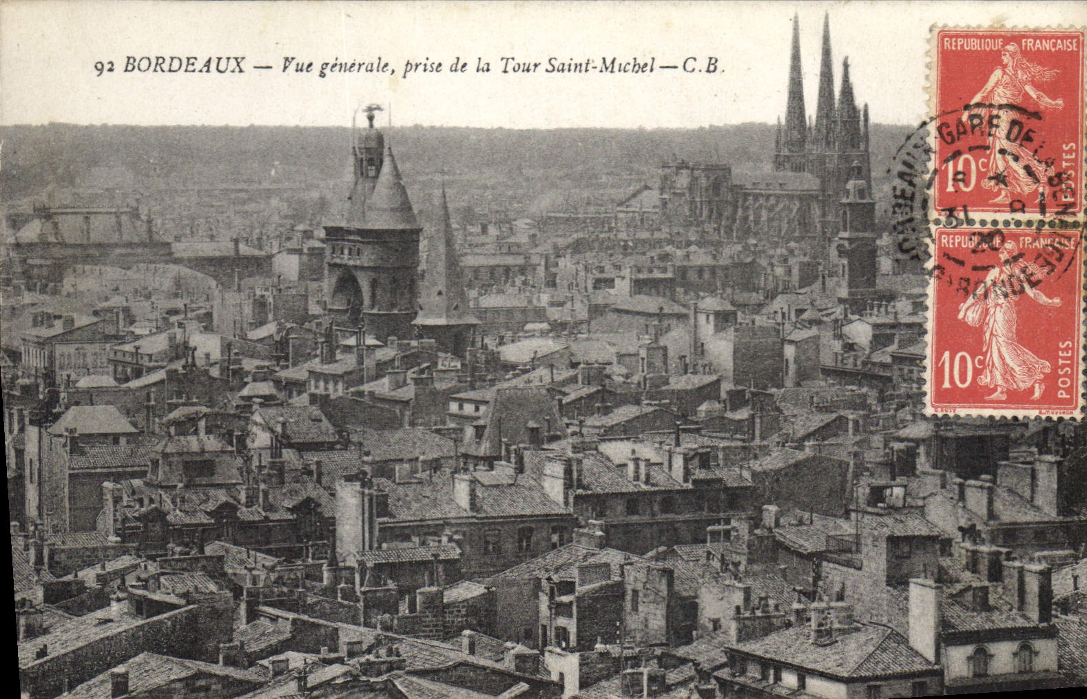 CPA Bordeaux Vue generale prise de la Tour St Michel 