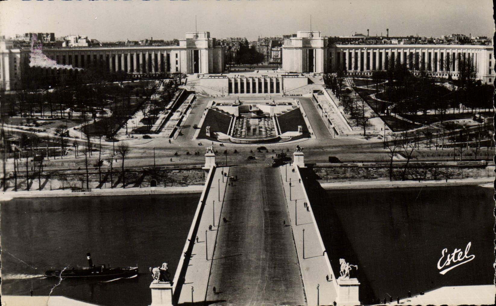 CPA Paris le pont a Lena et le palais de Chaillot