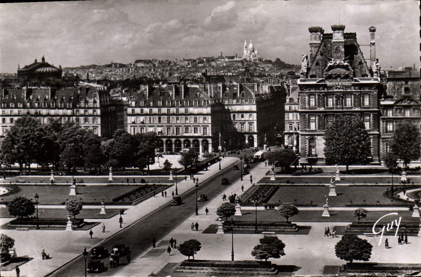 CPA Paris et ses Merveilles la butte Montmartre vue du palais de Louvre 