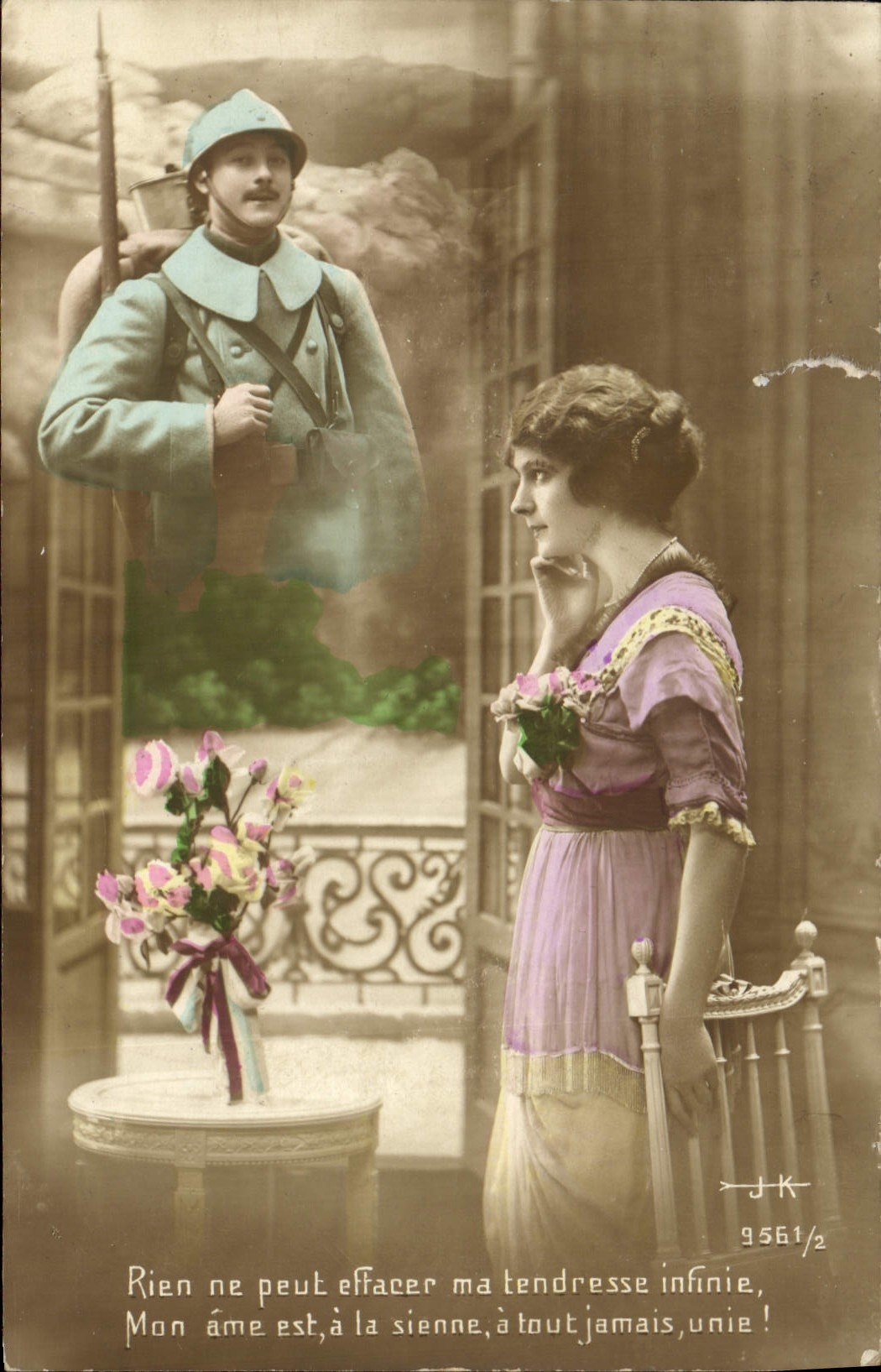 CPA Fantaisie Femme Soldats