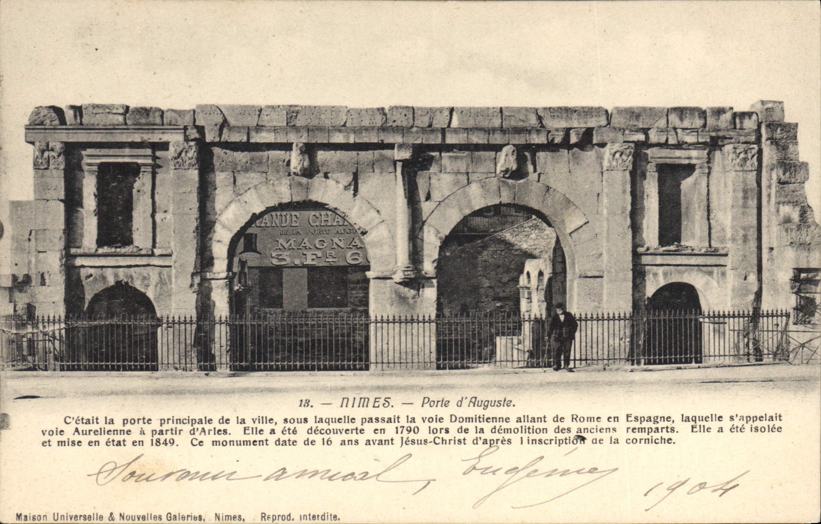CPA Nimes porte d'Auguste c'etait la porte principale de la ville sous laquelle passait la voie Domi