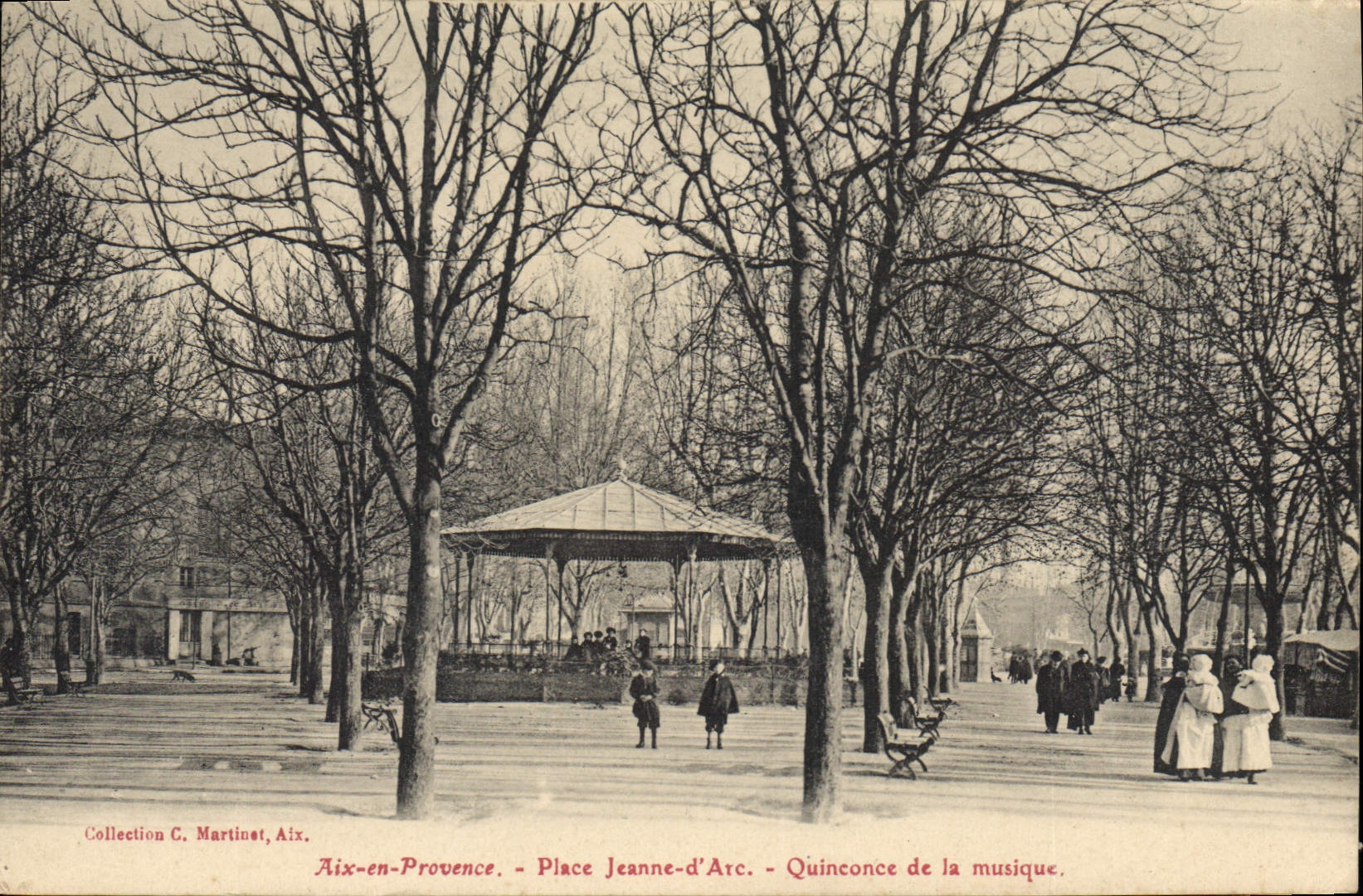 CPA Aix en Provence place Jeane d'Arc Quinconce de la musique 