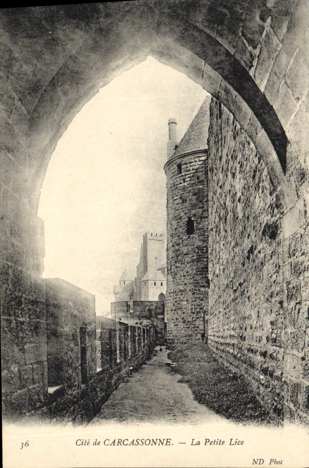 CPA Cite de Carcassonne la petite Lice