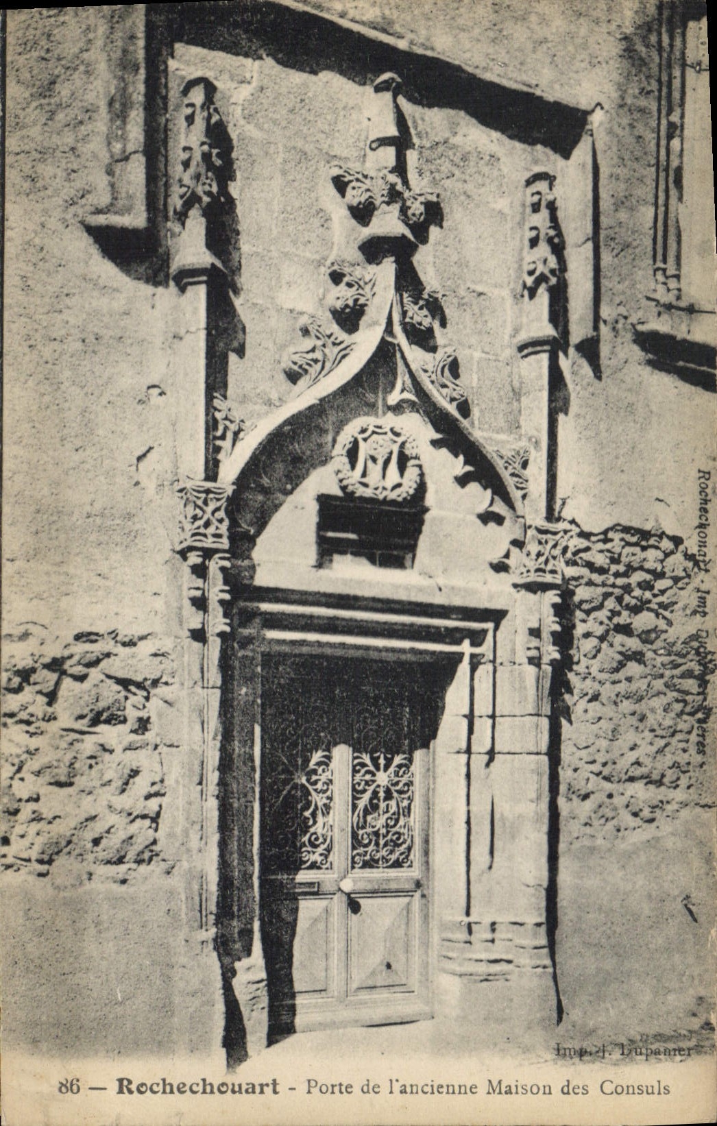 CPA Rochechouart Porte de l'Ancienne Maison des Consuls 