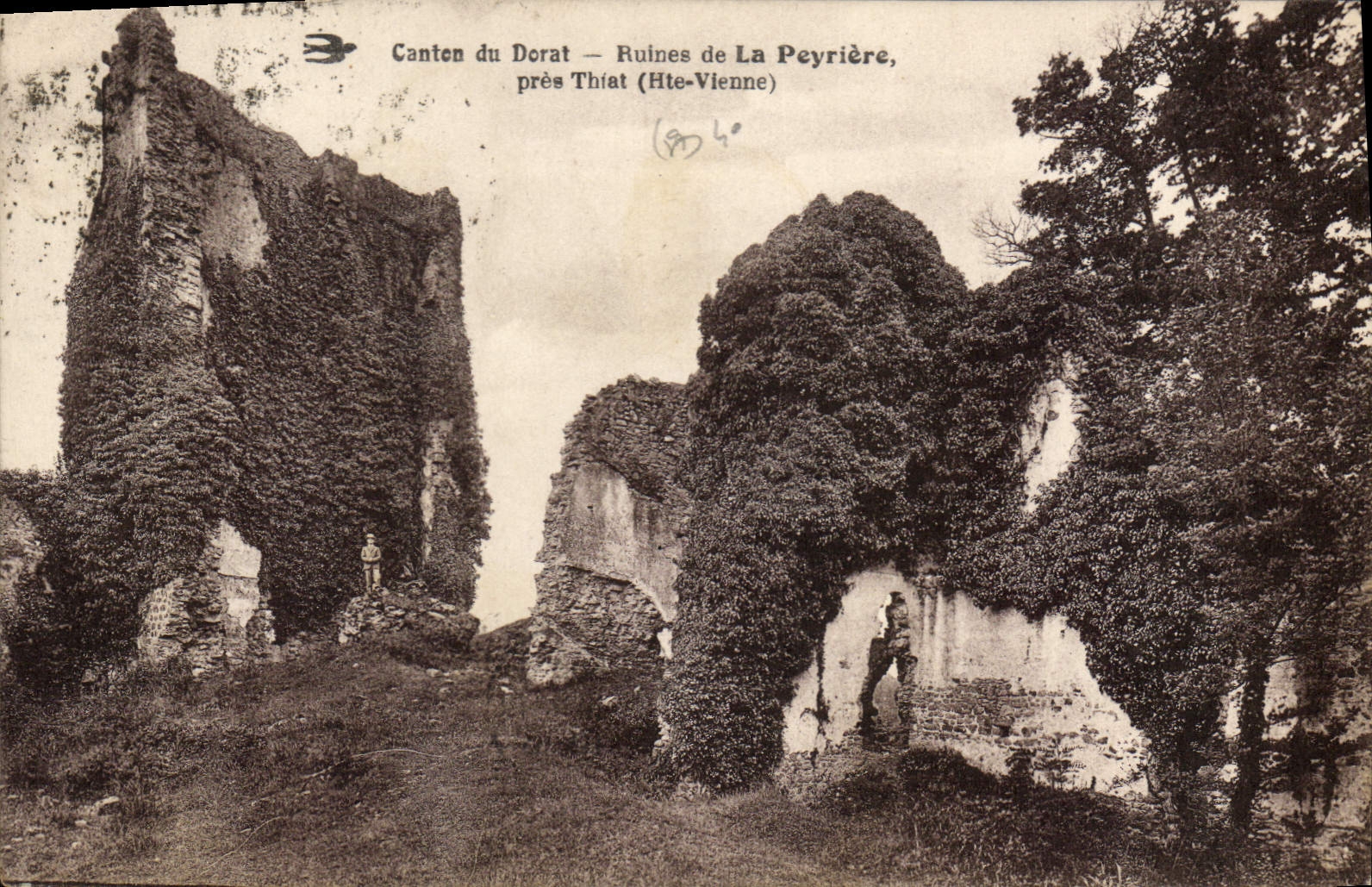 CPA Canton du Dorat Ruines de la Peyriere pres Thiat