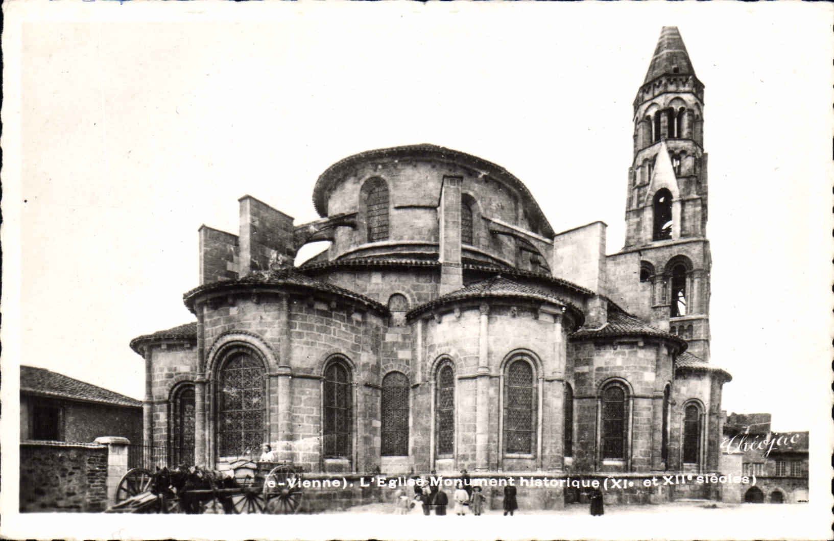 CPA Vienne L'Eglise Monument historique