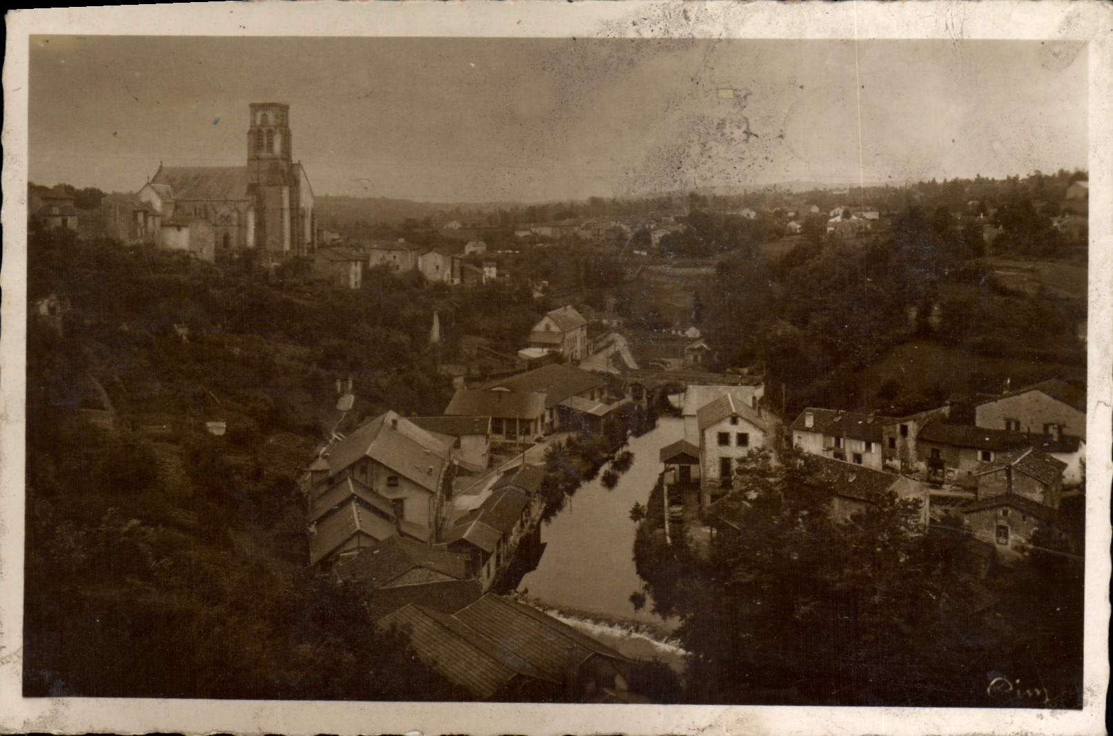 CPA Le Limousin Bellac Hte Vienne Tanneries sur le Vincon