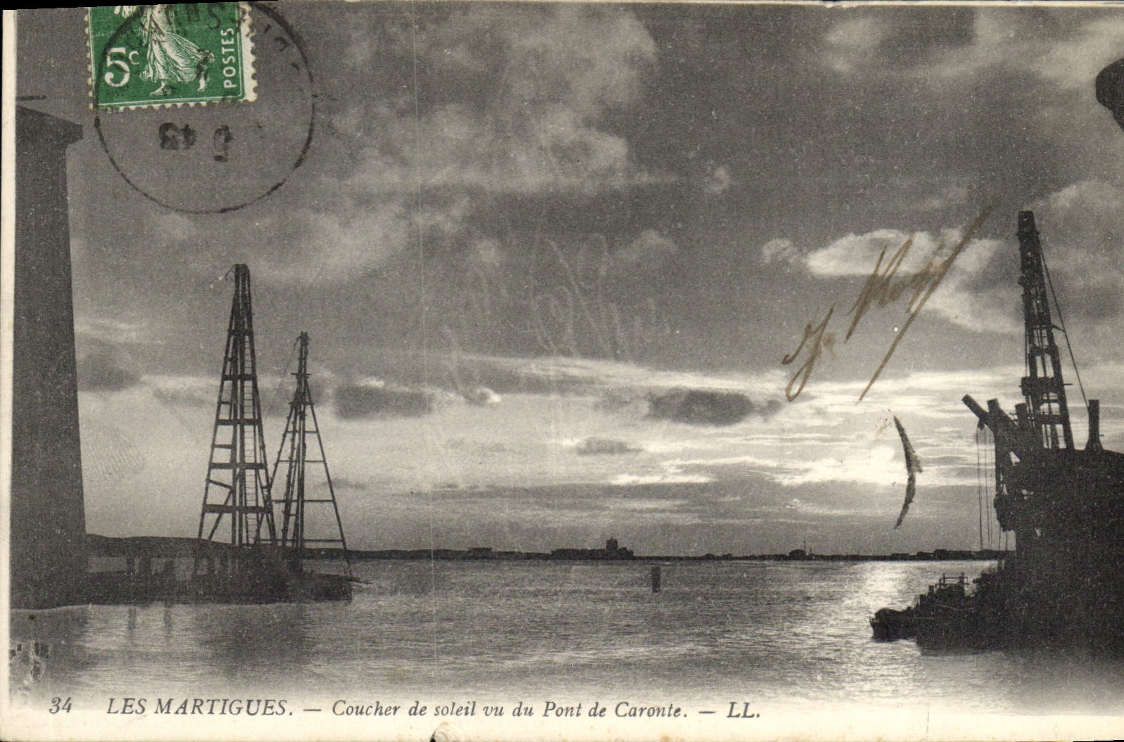 CPA Les Martigues Coucher de Soleil vu de Pont de Caronte