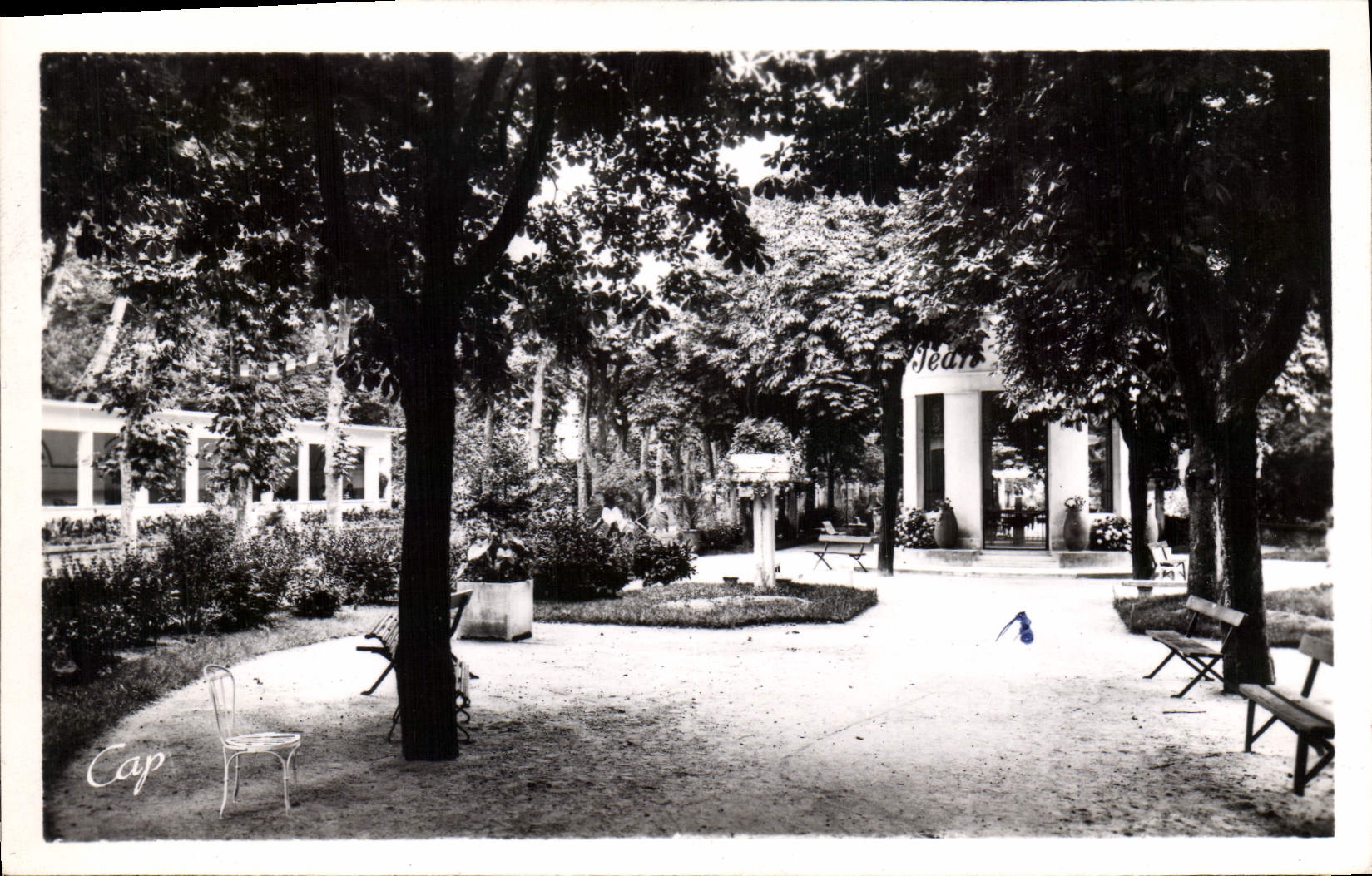 CPA Vals les Bains Jardin de la Souree St Jean