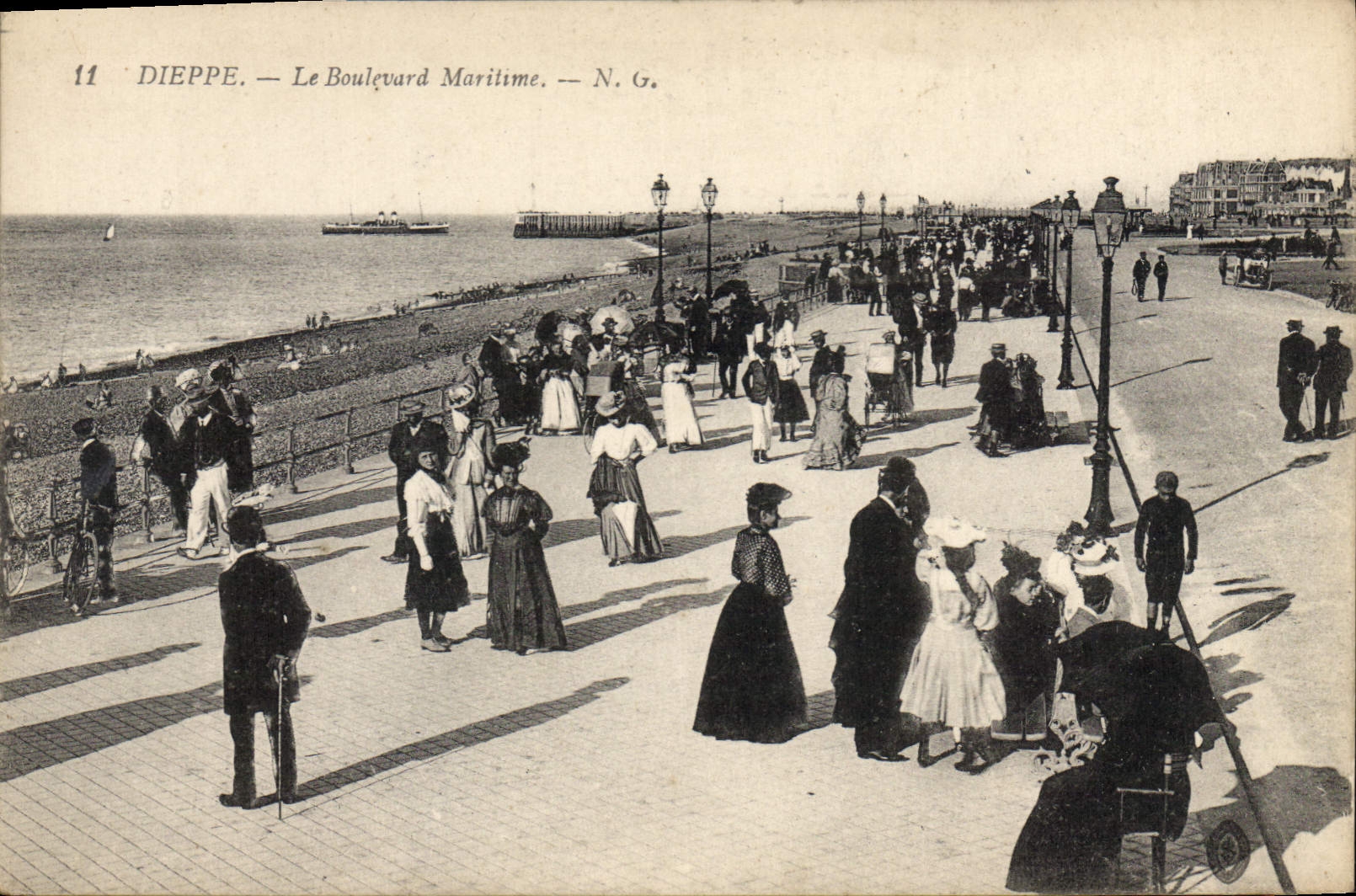 CPA Dieppe Le Boulevard Maritime 